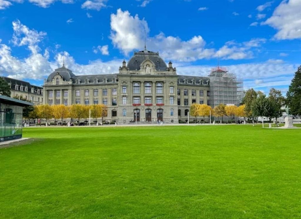 وظائف دكتوراه في التعلم الآلي والرؤية الحاسوبية من جامعة برن بسويسرا