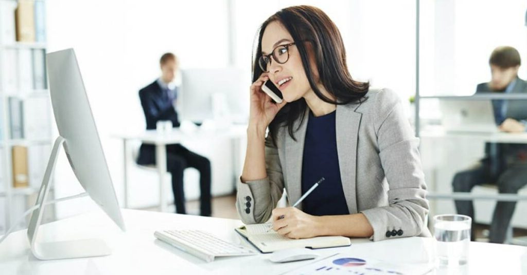 إعلان وظيفة: سكرتيرة تنفيذية عن بعد – انضمِ إلينا وكوني جزءًا من نجاحنا!